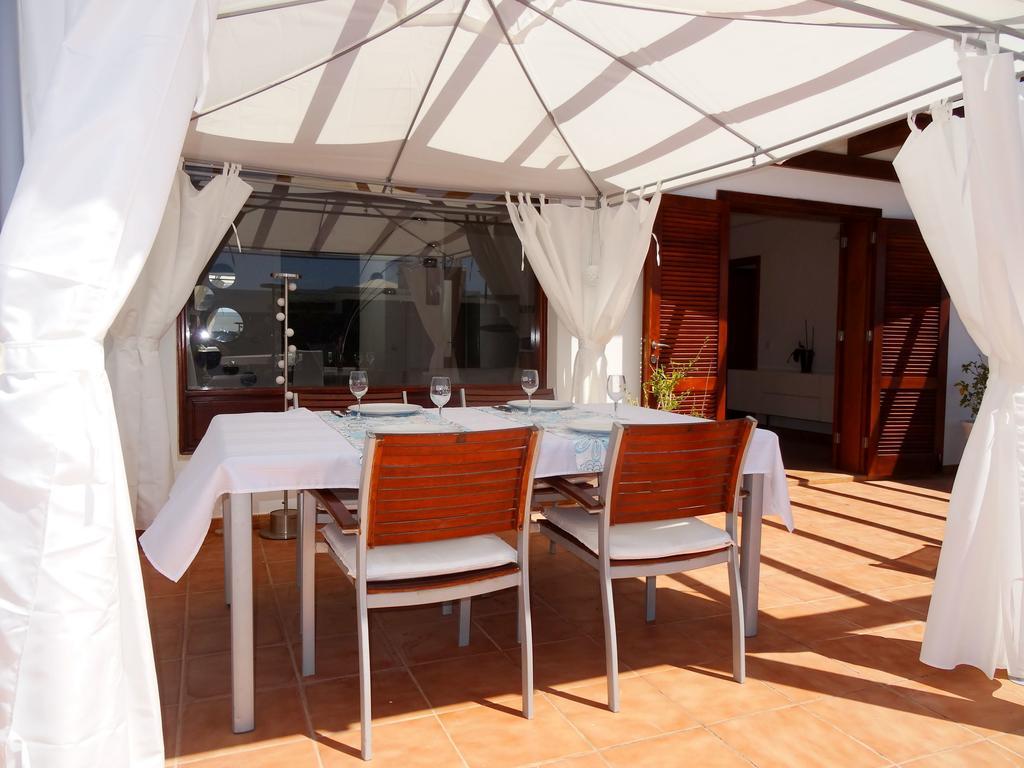 Happy Villa Con Piscina Privada Playa Blanca  Exterior photo